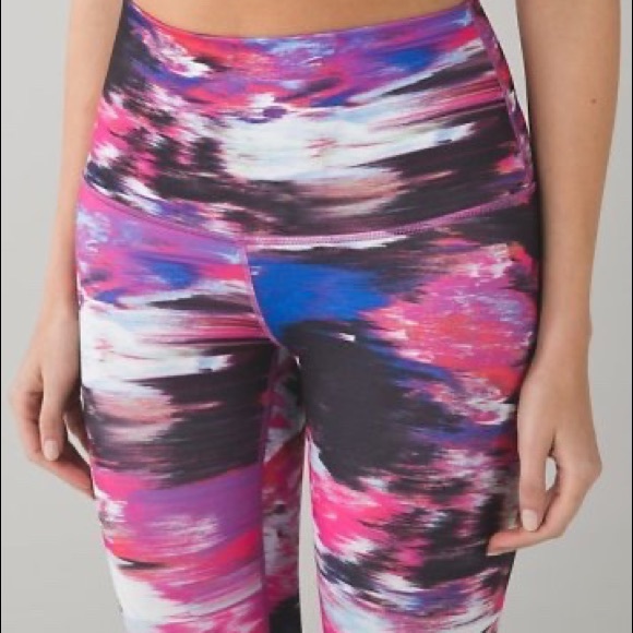 lululemon athletica Pants - Lululemon Wunder Under Pigment Wind White Multi